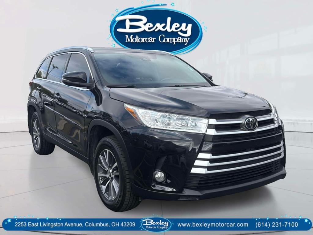 used 2019 Toyota Highlander car, priced at $24,950