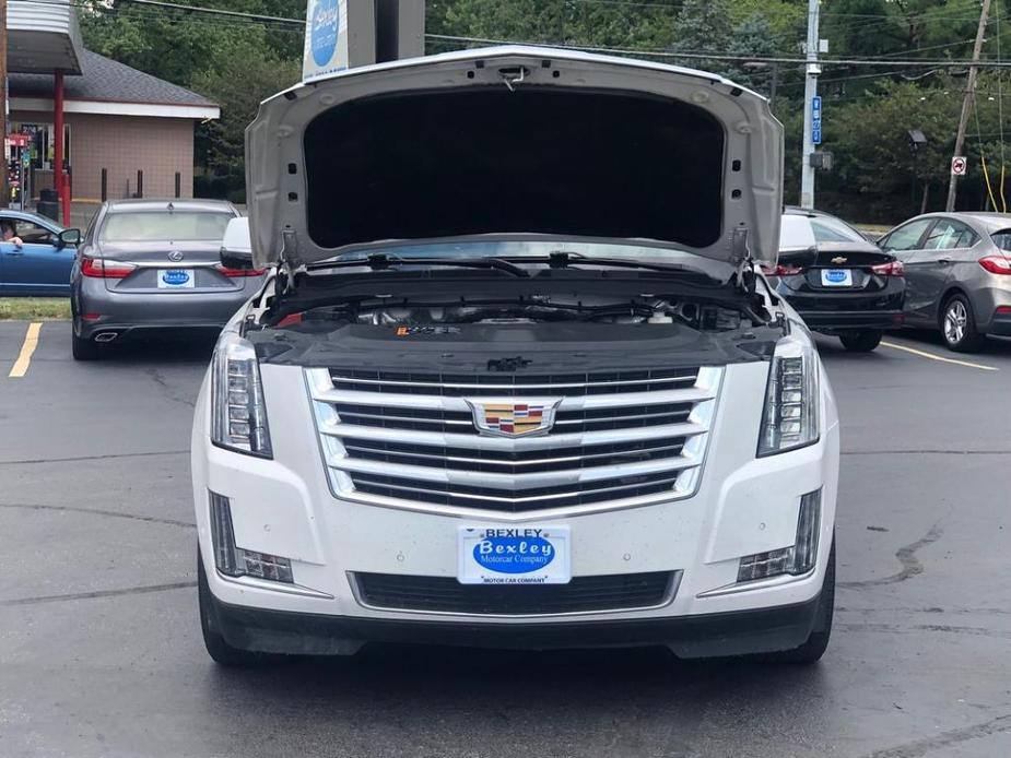 used 2018 Cadillac Escalade ESV car, priced at $36,450