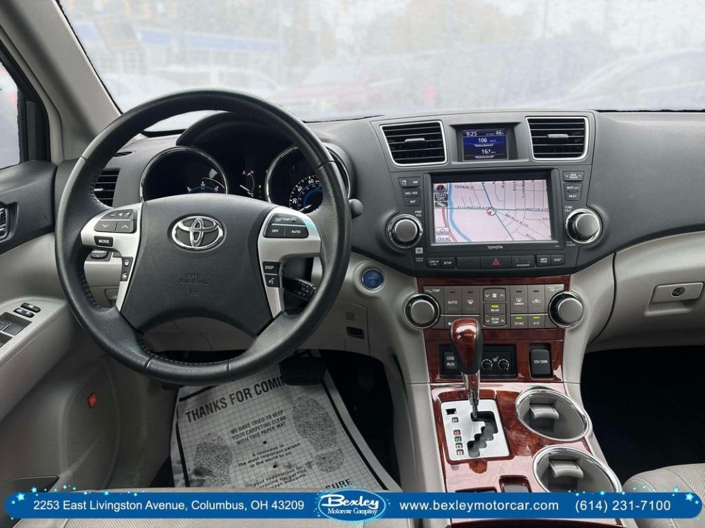 used 2012 Toyota Highlander Hybrid car, priced at $13,450