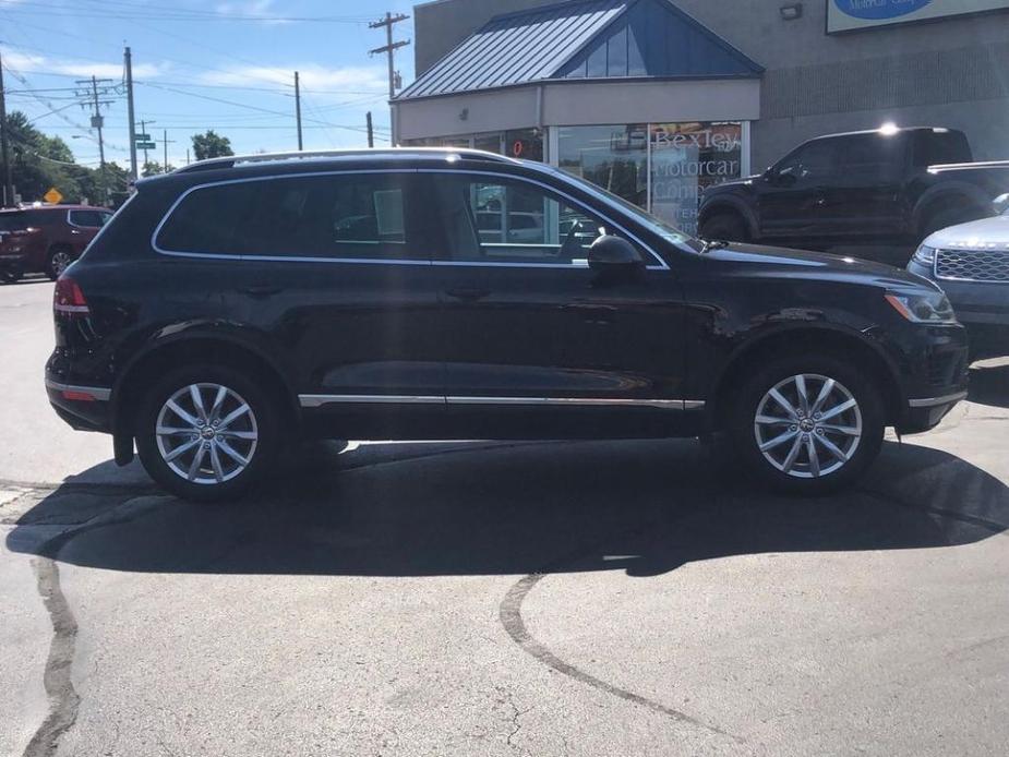 used 2016 Volkswagen Touareg car, priced at $14,950