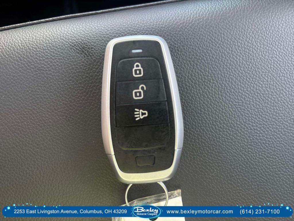 used 2021 Chevrolet Equinox car, priced at $20,950