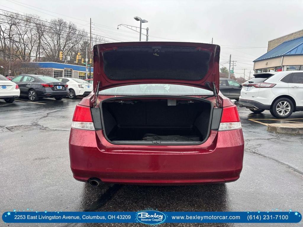 used 2013 Subaru Legacy car, priced at $8,950