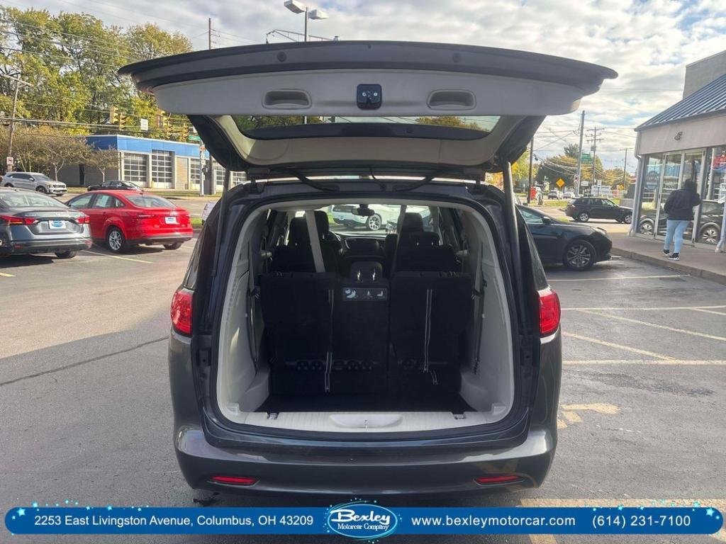 used 2017 Chrysler Pacifica car, priced at $13,950