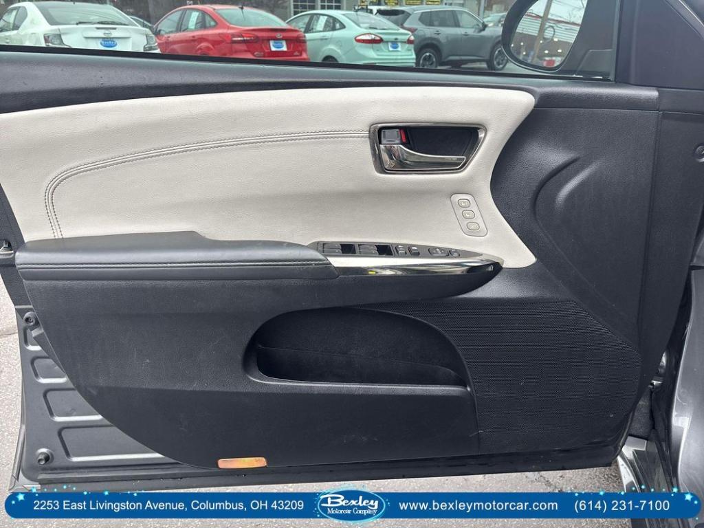 used 2017 Toyota Avalon car, priced at $17,950