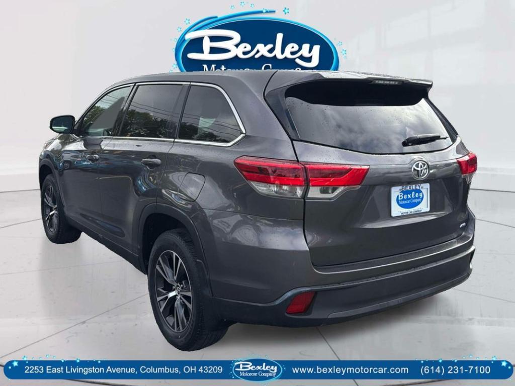 used 2019 Toyota Highlander car, priced at $19,450