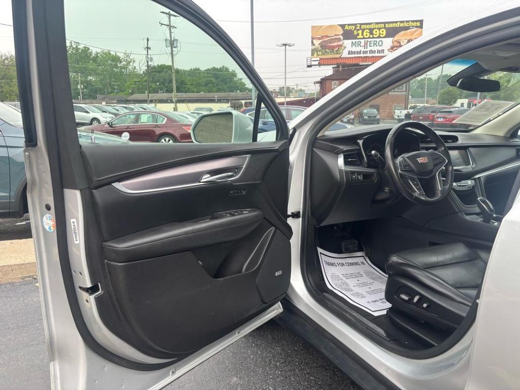 used 2018 Cadillac XT5 car, priced at $17,950