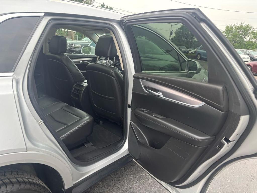 used 2018 Cadillac XT5 car, priced at $17,950