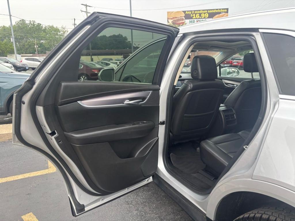 used 2018 Cadillac XT5 car, priced at $17,950