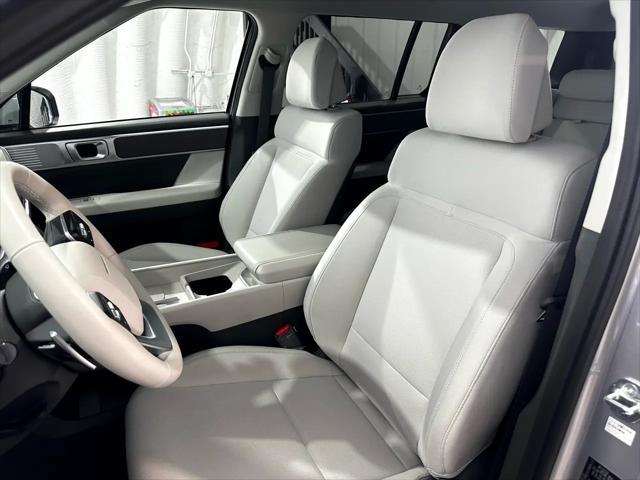 used 2024 Hyundai Santa Fe car, priced at $27,800