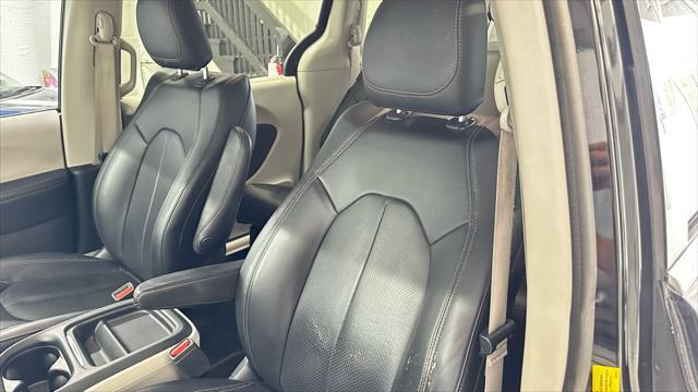 used 2018 Chrysler Pacifica car, priced at $17,800