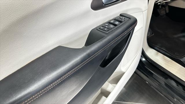 used 2018 Chrysler Pacifica car, priced at $17,800