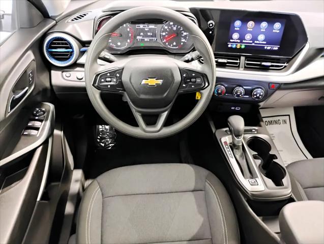 used 2025 Chevrolet Trax car, priced at $20,800