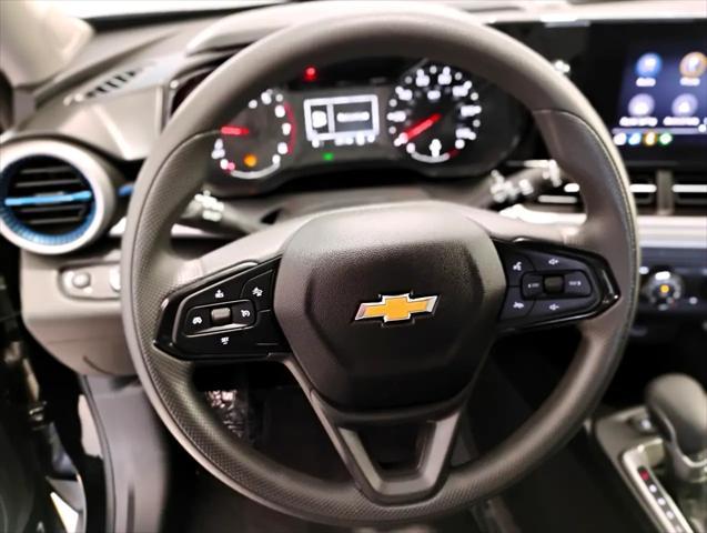 used 2025 Chevrolet Trax car, priced at $20,800