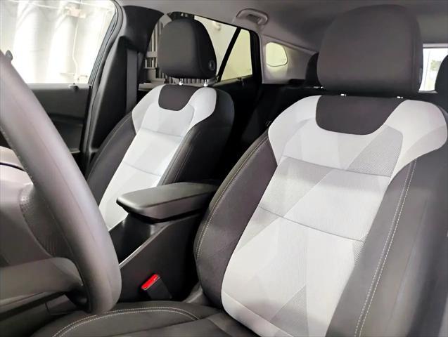 used 2025 Chevrolet Trax car, priced at $20,800
