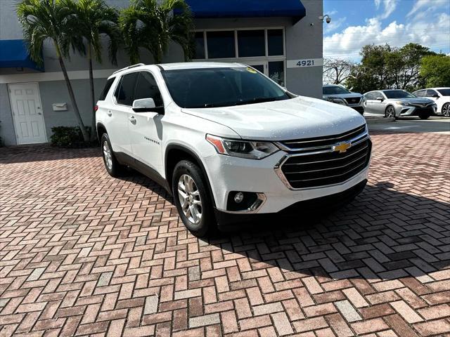 used 2020 Chevrolet Traverse car, priced at $18,800