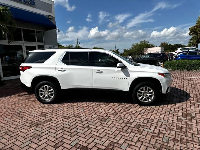 used 2020 Chevrolet Traverse car, priced at $18,800