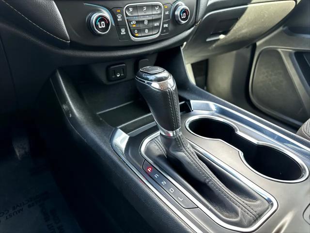 used 2020 Chevrolet Traverse car, priced at $18,800