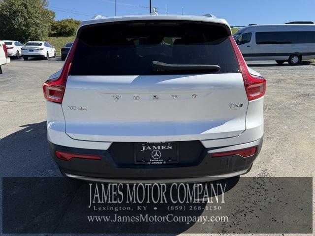 used 2021 Volvo XC40 car, priced at $24,969