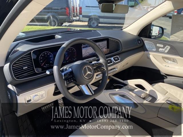 new 2025 Mercedes-Benz GLS 450 car, priced at $101,815