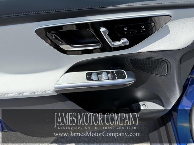 new 2025 Mercedes-Benz GLC 300 car, priced at $68,545