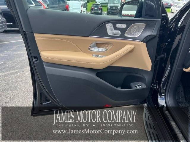 new 2025 Mercedes-Benz GLS 450 car, priced at $99,945