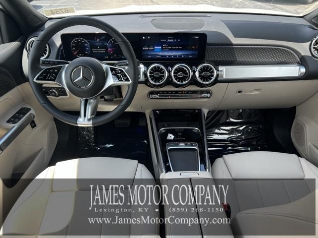 new 2025 Mercedes-Benz GLB 250 car, priced at $49,595