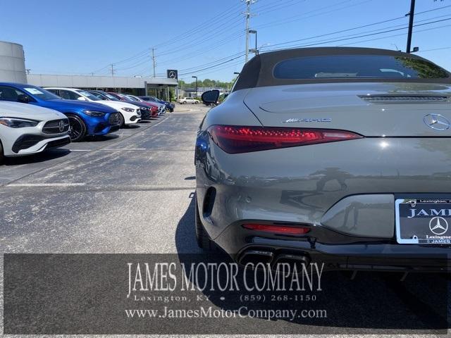 new 2025 Mercedes-Benz AMG SL 55 car, priced at $171,130