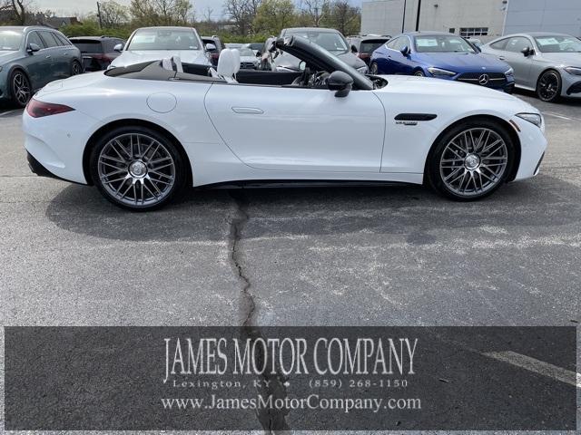 new 2025 Mercedes-Benz AMG SL 55 car, priced at $170,950