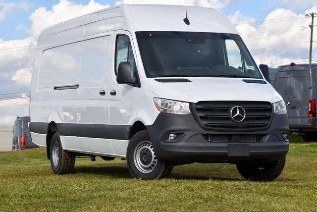 new 2024 Mercedes-Benz Sprinter 3500 car, priced at $74,169