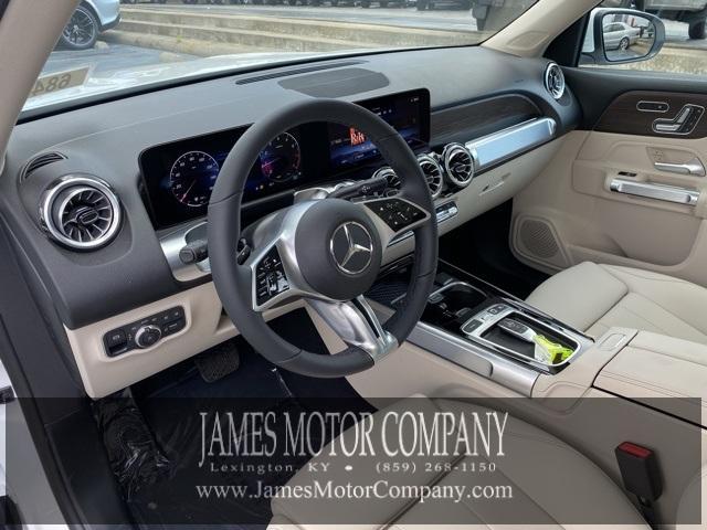 new 2025 Mercedes-Benz GLB 250 car, priced at $51,255
