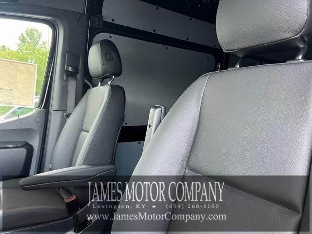 new 2024 Mercedes-Benz Sprinter 2500 car, priced at $72,099