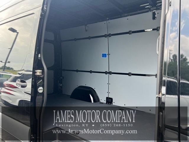 new 2024 Mercedes-Benz Sprinter 2500 car, priced at $72,099