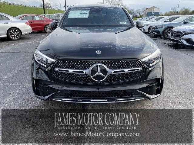 new 2025 Mercedes-Benz GLC 300 car, priced at $70,125