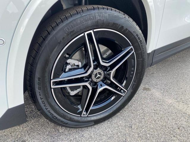 new 2026 Mercedes-Benz GLA 250 car, priced at $52,495