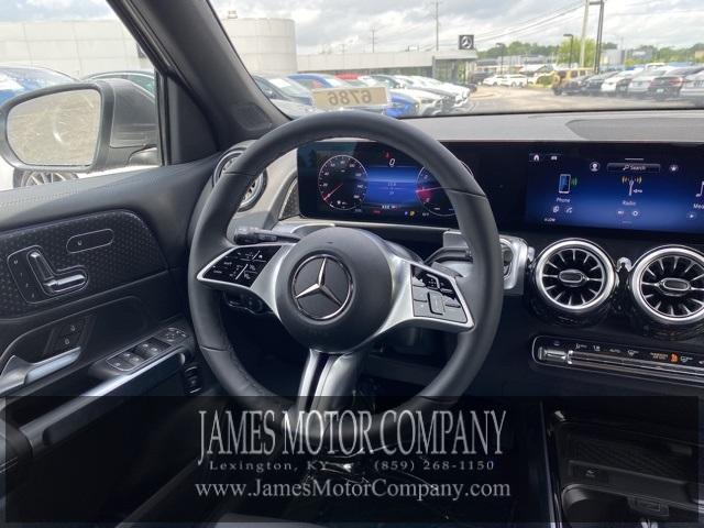 new 2025 Mercedes-Benz GLB 250 car, priced at $51,855