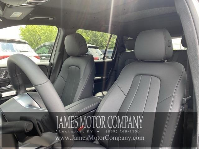 new 2025 Mercedes-Benz GLB 250 car, priced at $51,855