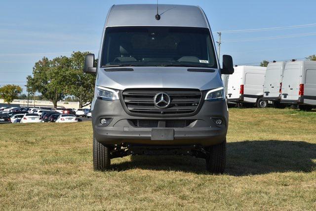 new 2024 Mercedes-Benz Sprinter 2500 car, priced at $76,004