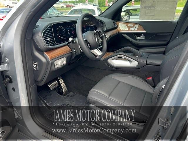 new 2025 Mercedes-Benz GLS 450 car, priced at $95,365