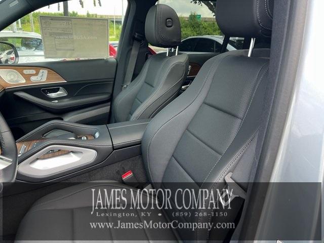 new 2025 Mercedes-Benz GLS 450 car, priced at $95,365