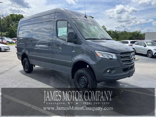 new 2025 Mercedes-Benz Sprinter 2500 car, priced at $84,368