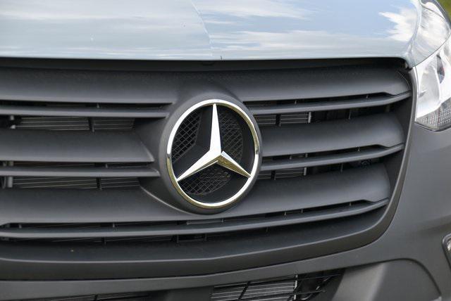 new 2024 Mercedes-Benz Sprinter 2500 car, priced at $69,389