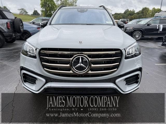 new 2026 Mercedes-Benz GLS 450 car, priced at $107,670