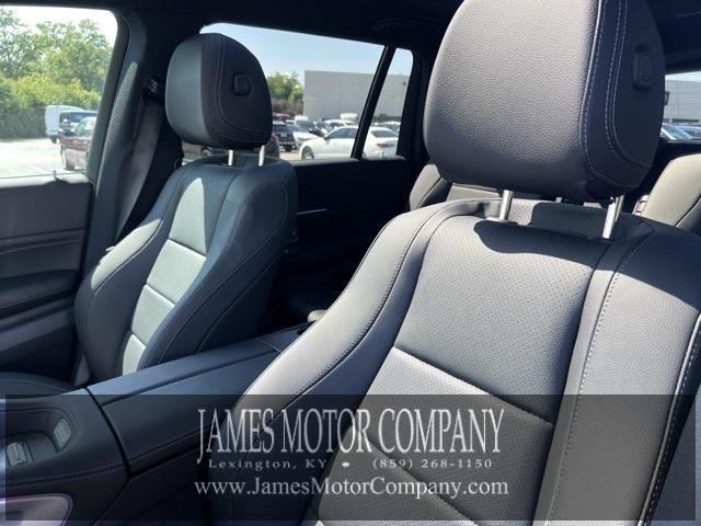 new 2025 Mercedes-Benz GLS 450 car, priced at $99,985