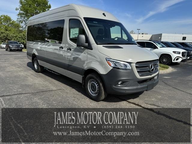 new 2024 Mercedes-Benz Sprinter 3500 car, priced at $83,124