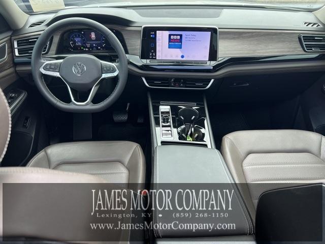 used 2024 Volkswagen Atlas car, priced at $35,865