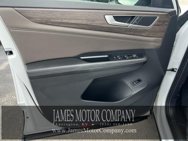 used 2024 Volkswagen Atlas car, priced at $35,865
