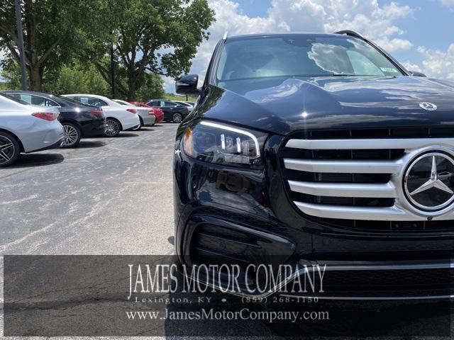 new 2025 Mercedes-Benz GLS 450 car, priced at $100,295