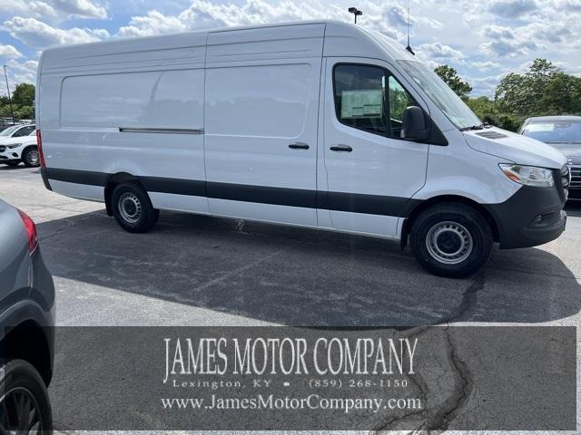new 2025 Mercedes-Benz Sprinter 2500 car, priced at $71,121
