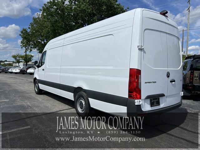 new 2025 Mercedes-Benz Sprinter 2500 car, priced at $71,121