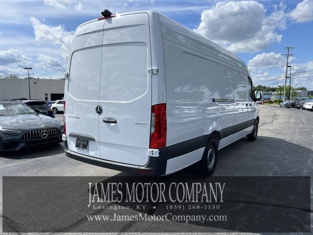 new 2025 Mercedes-Benz Sprinter 2500 car, priced at $71,121